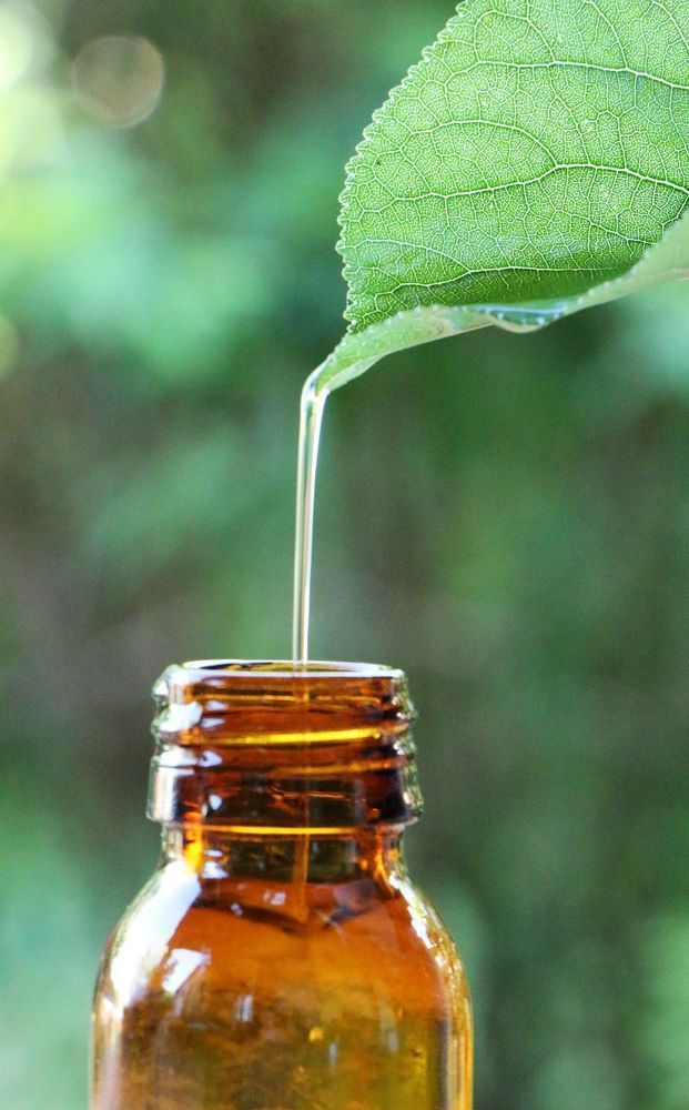 Aromathérapie, l'un des outils de la naturopathie
